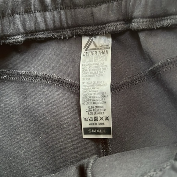 New! Alphalete small black Elmts zip jogger. - Picture 14 of 16